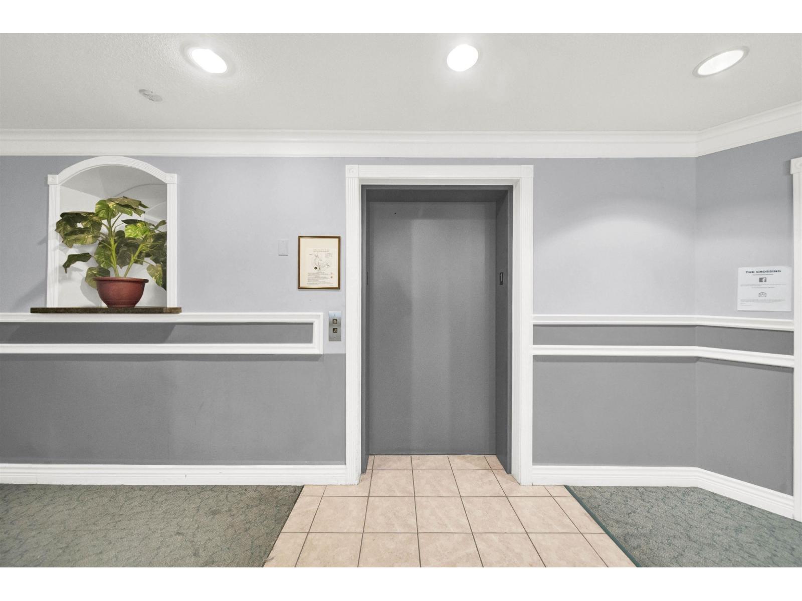 210 8115 121a Street Property Photo 20