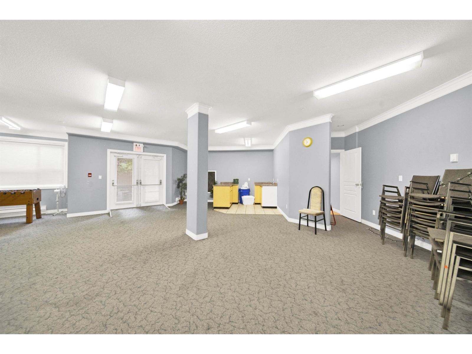 210 8115 121a Street Property Photo 22