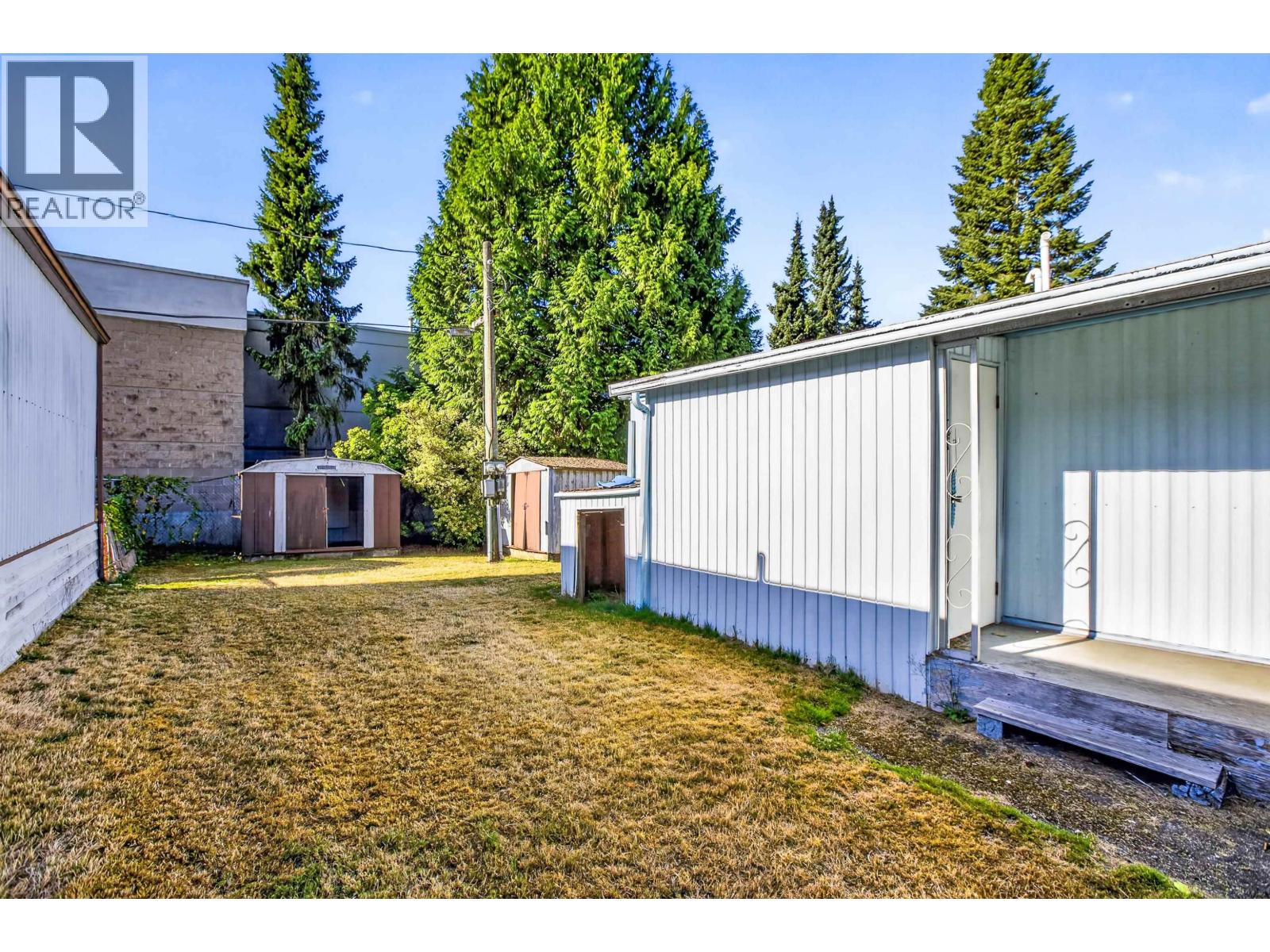 14 21163 Lougheed Highway Property Photo 20