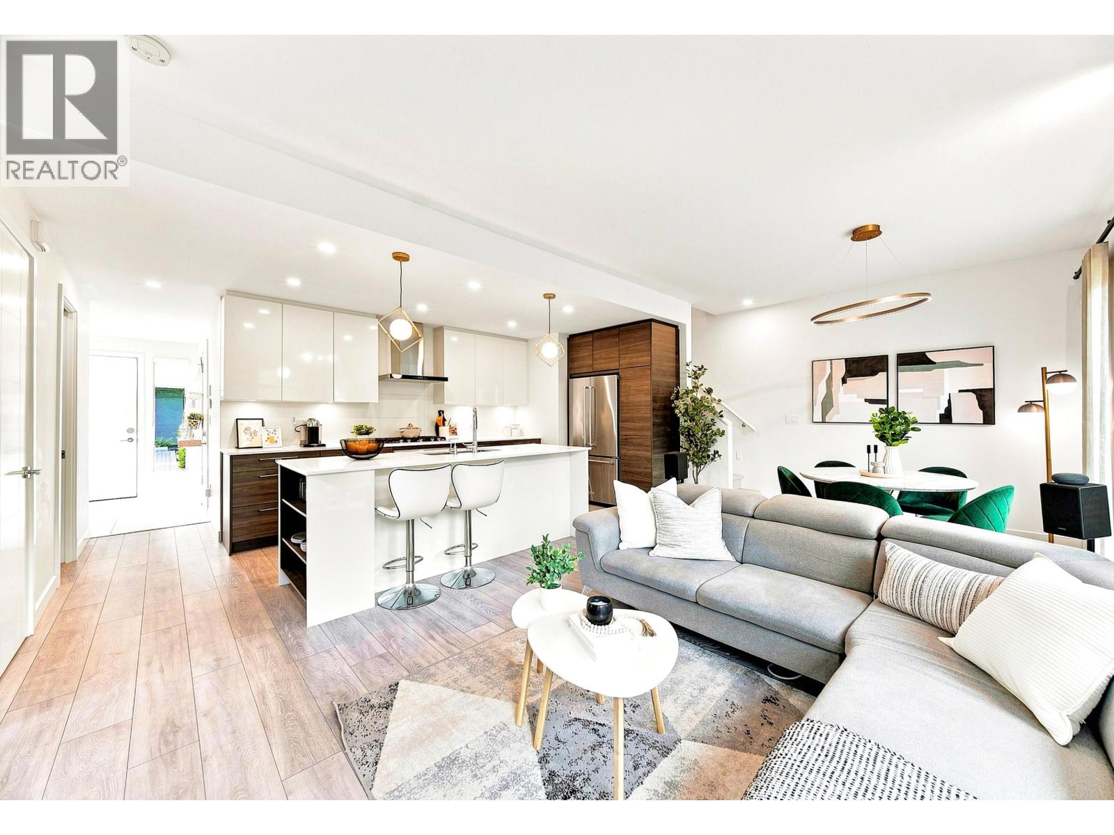 30 5191 STEVESTON HIGHWAY