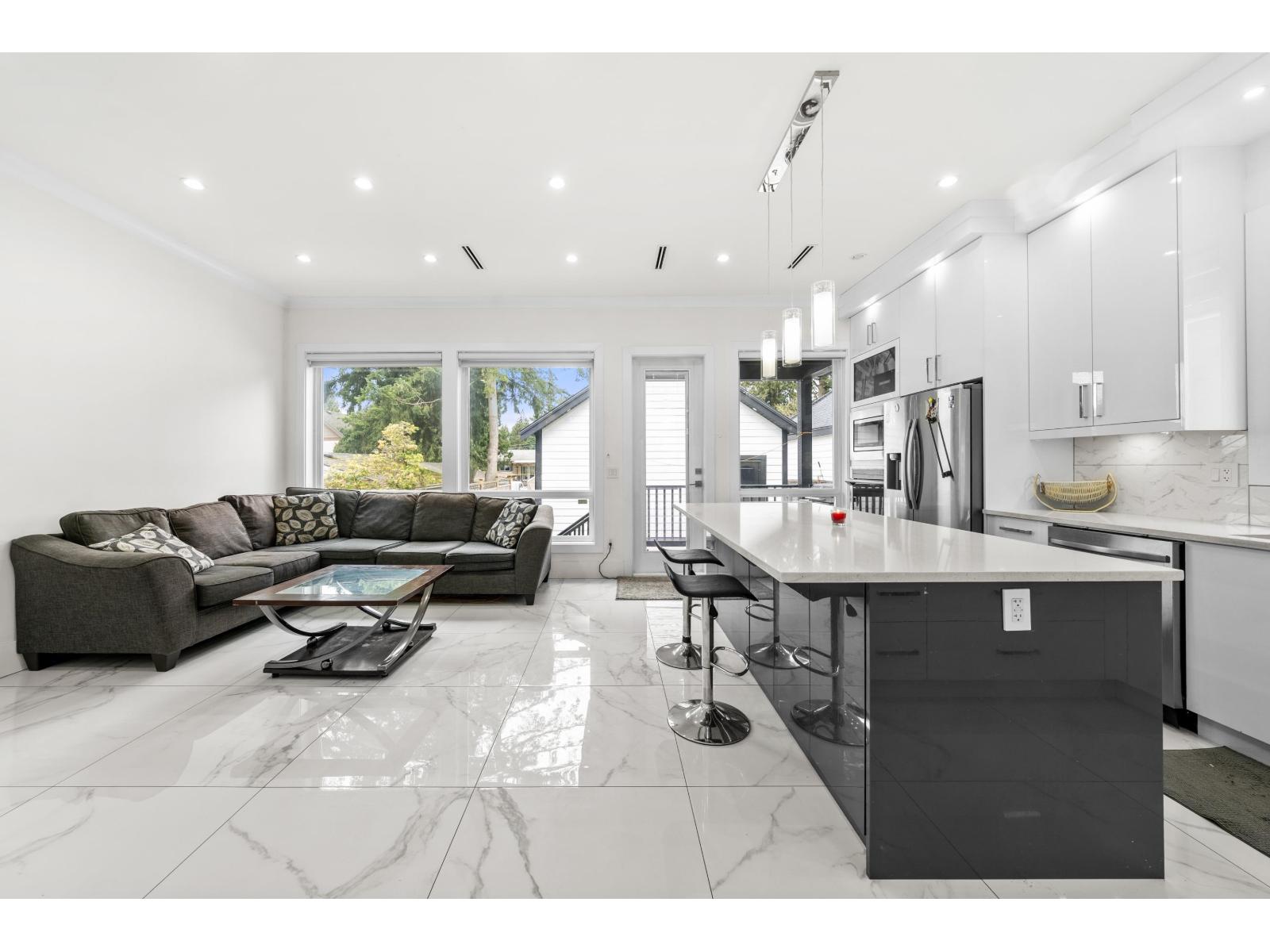 6021 128a Street Property Photo 16