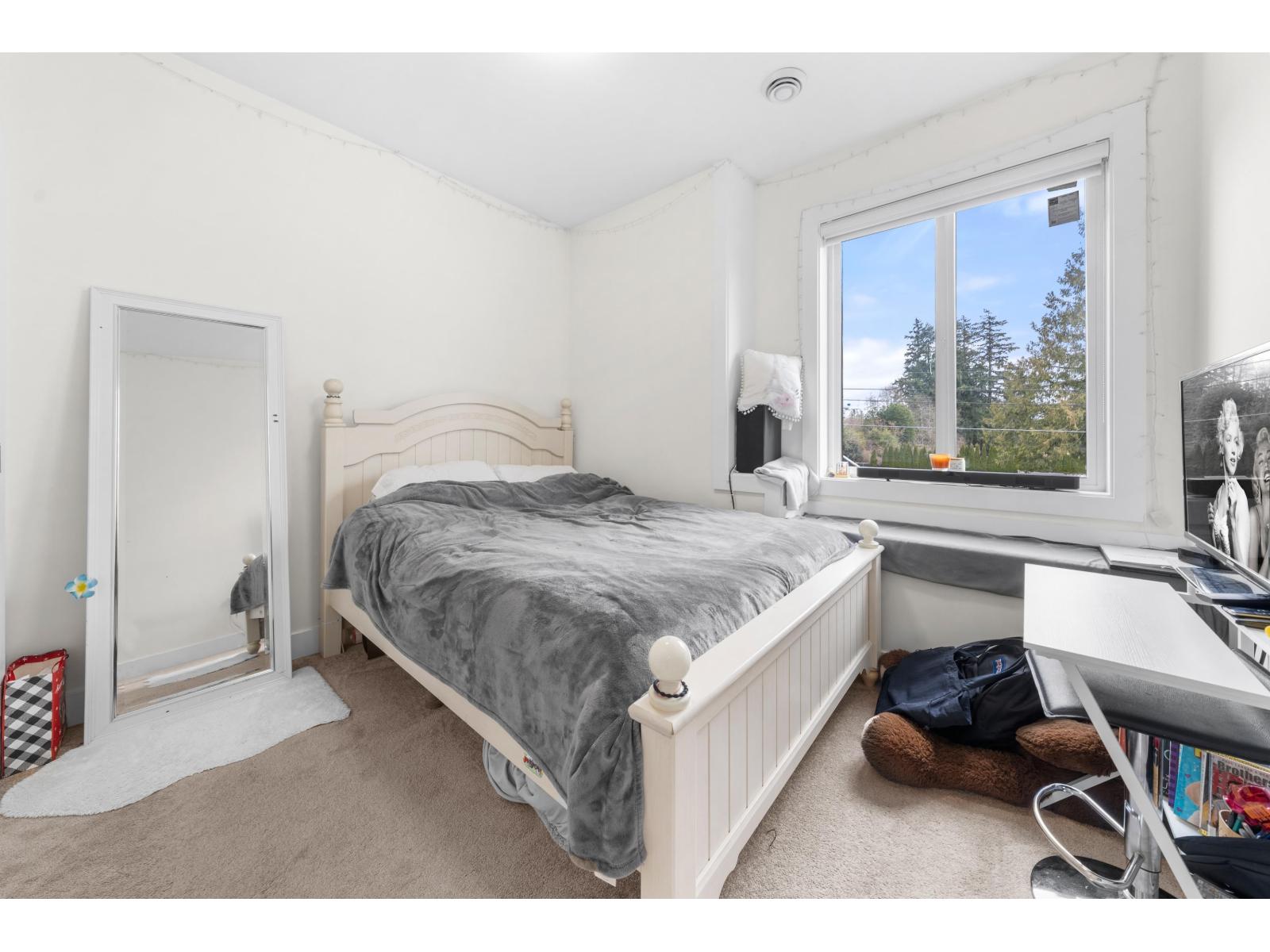 6021 128a Street Property Photo 24