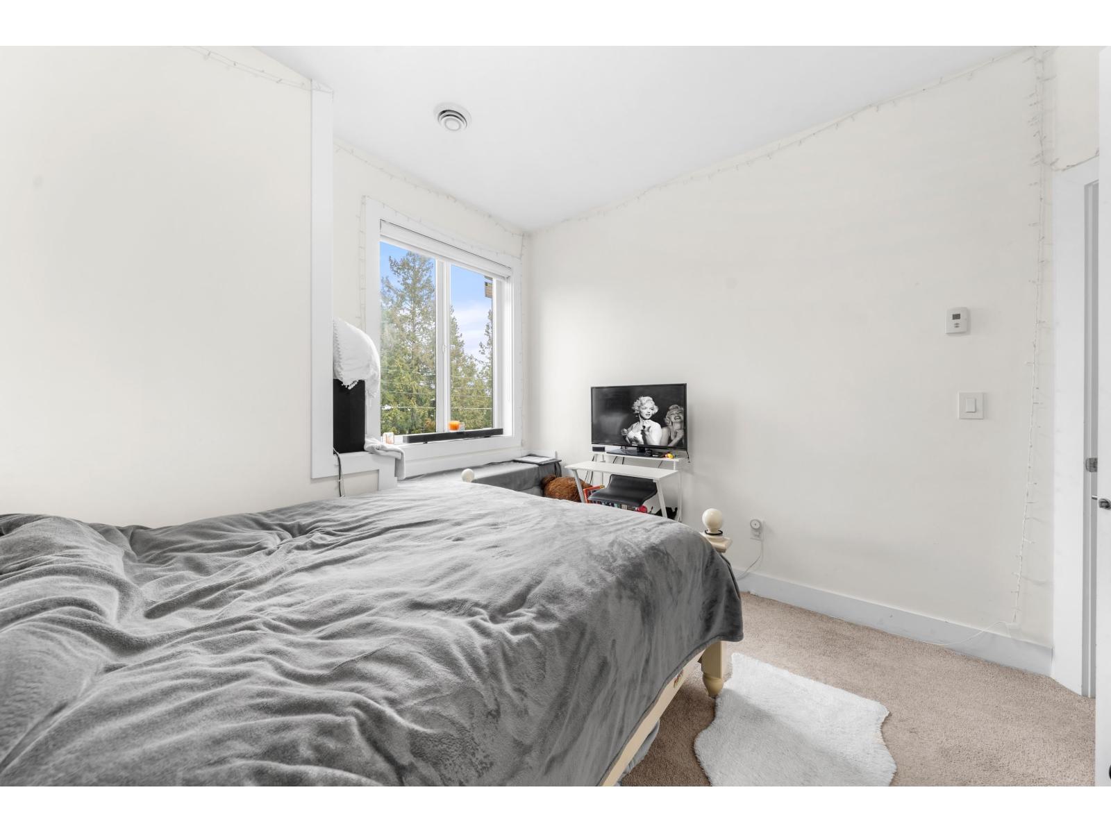 6021 128a Street Property Photo 25