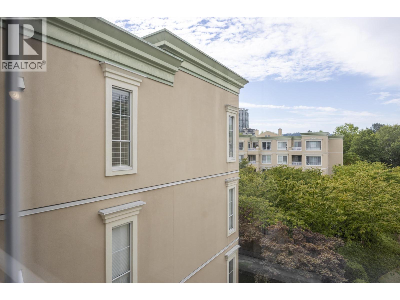 411 2995 Princess Crescent Property Photo 26