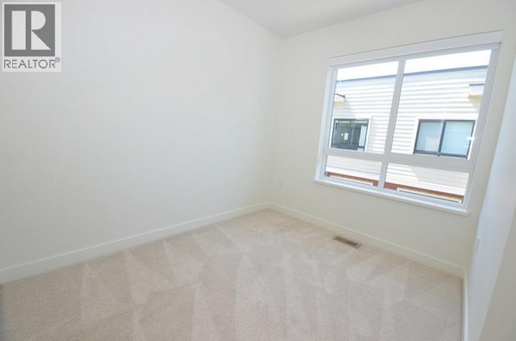 28 10233 River Drive Property Photo 15