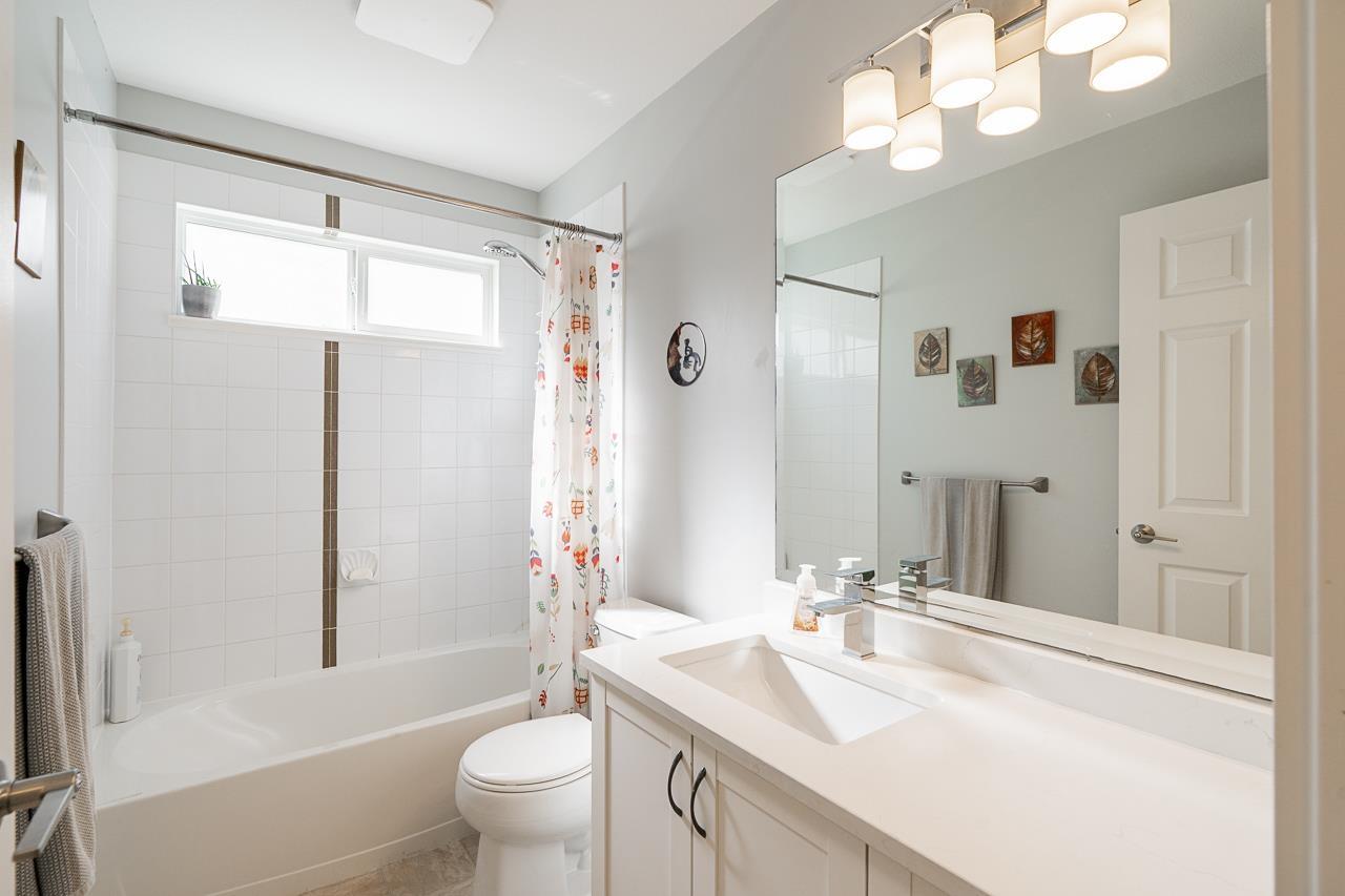 15163 61a Avenue Property Photo 25