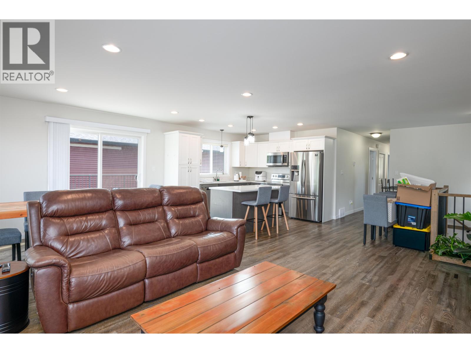 1253 N Blackburn Road Property Photo 12