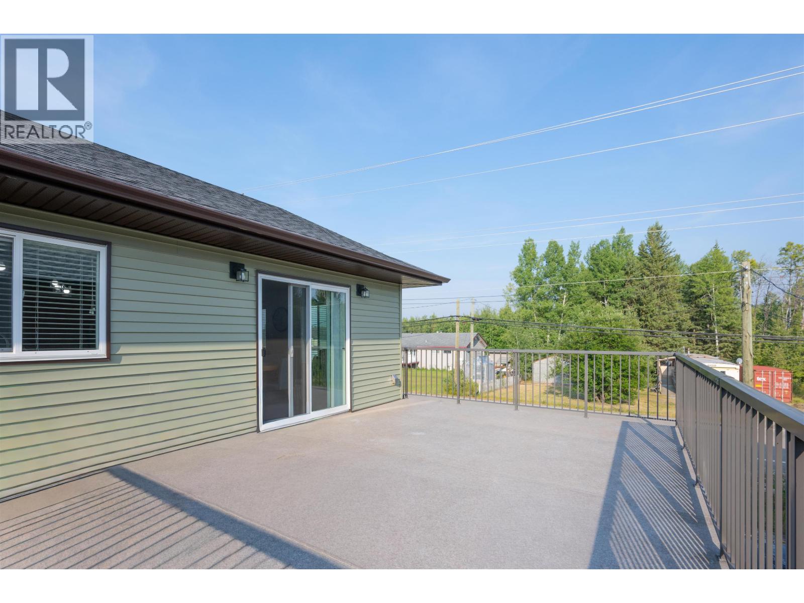 1253 N Blackburn Road Property Photo 16