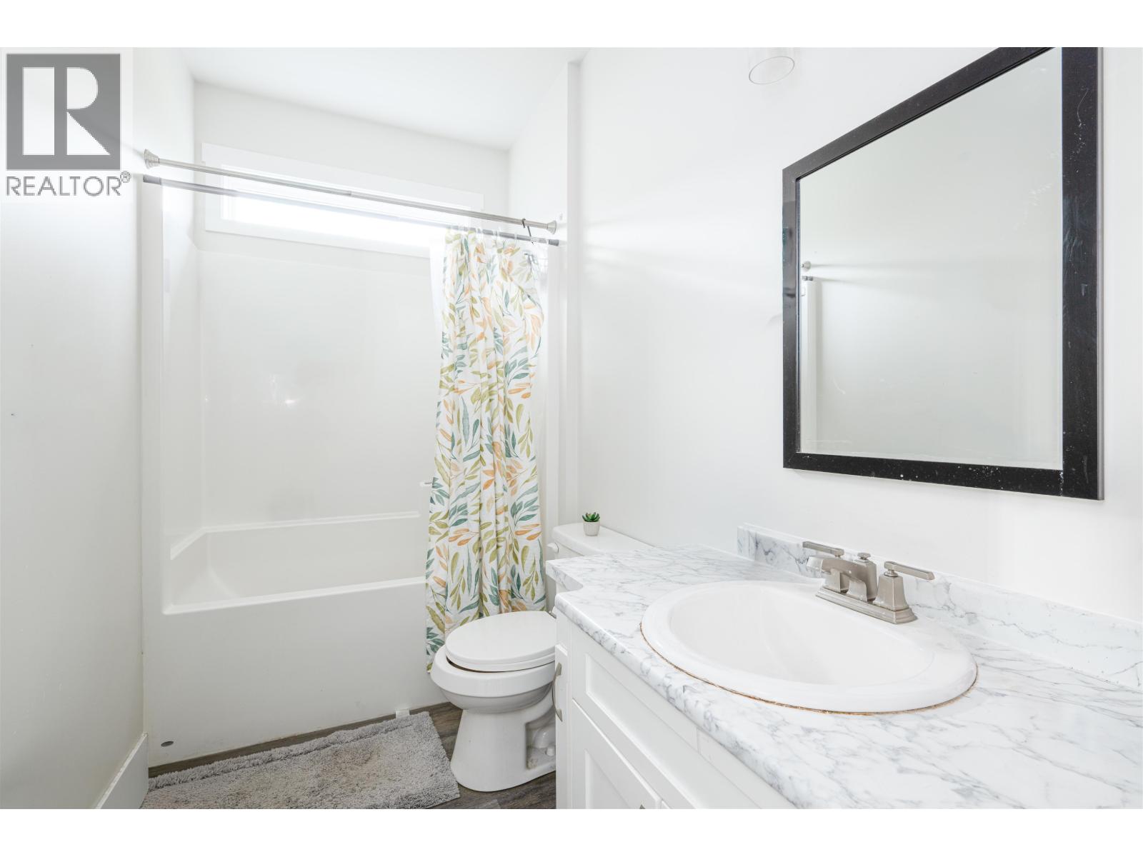 1253 N Blackburn Road Property Photo 27