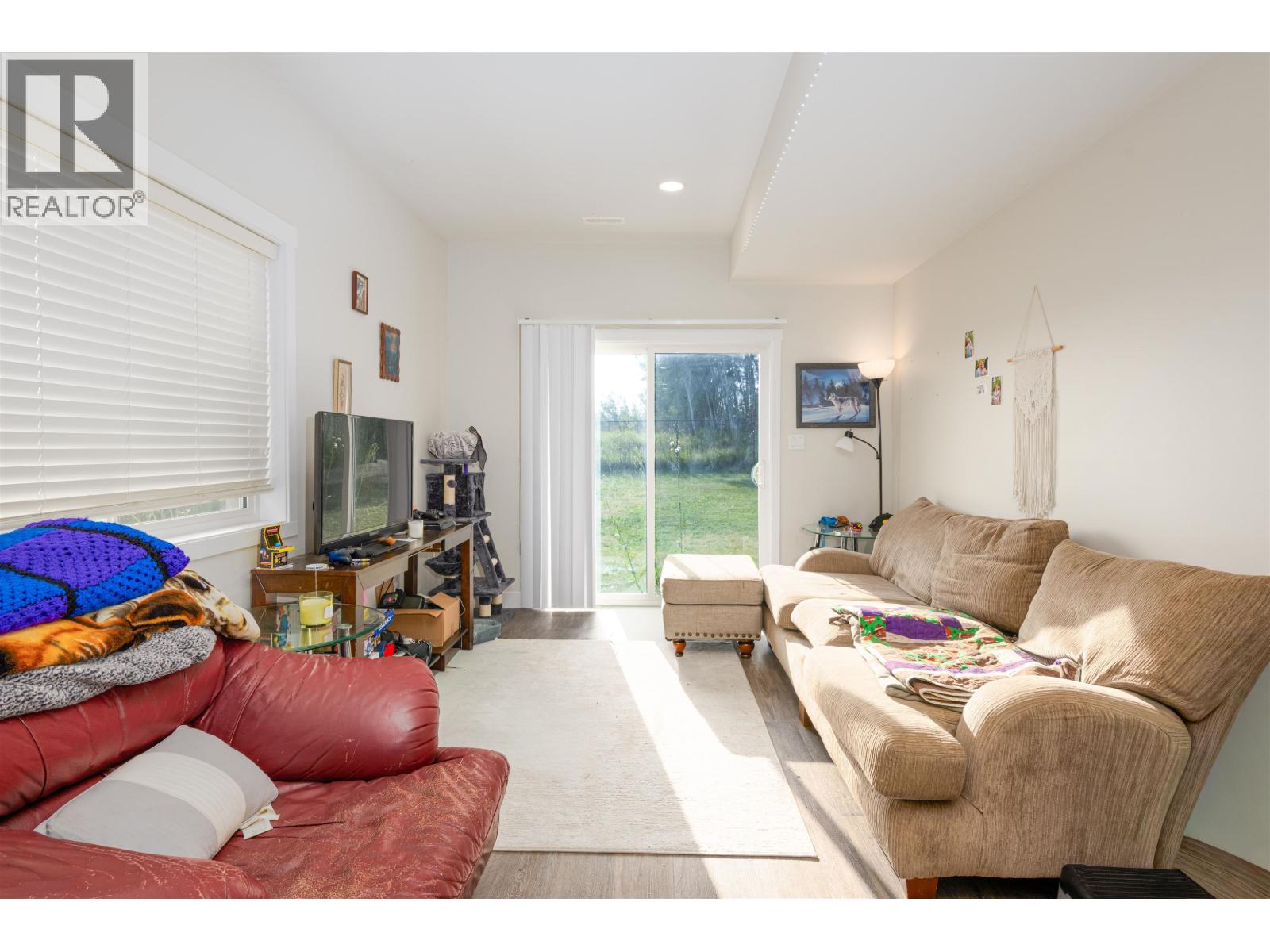 1253 N Blackburn Road Property Photo 29