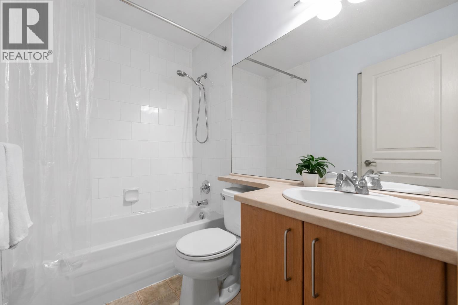 7336 Salisbury Avenue Property Photo 13
