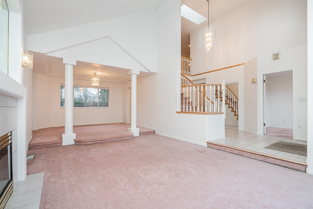 17072 103 Avenue Property Photo 5