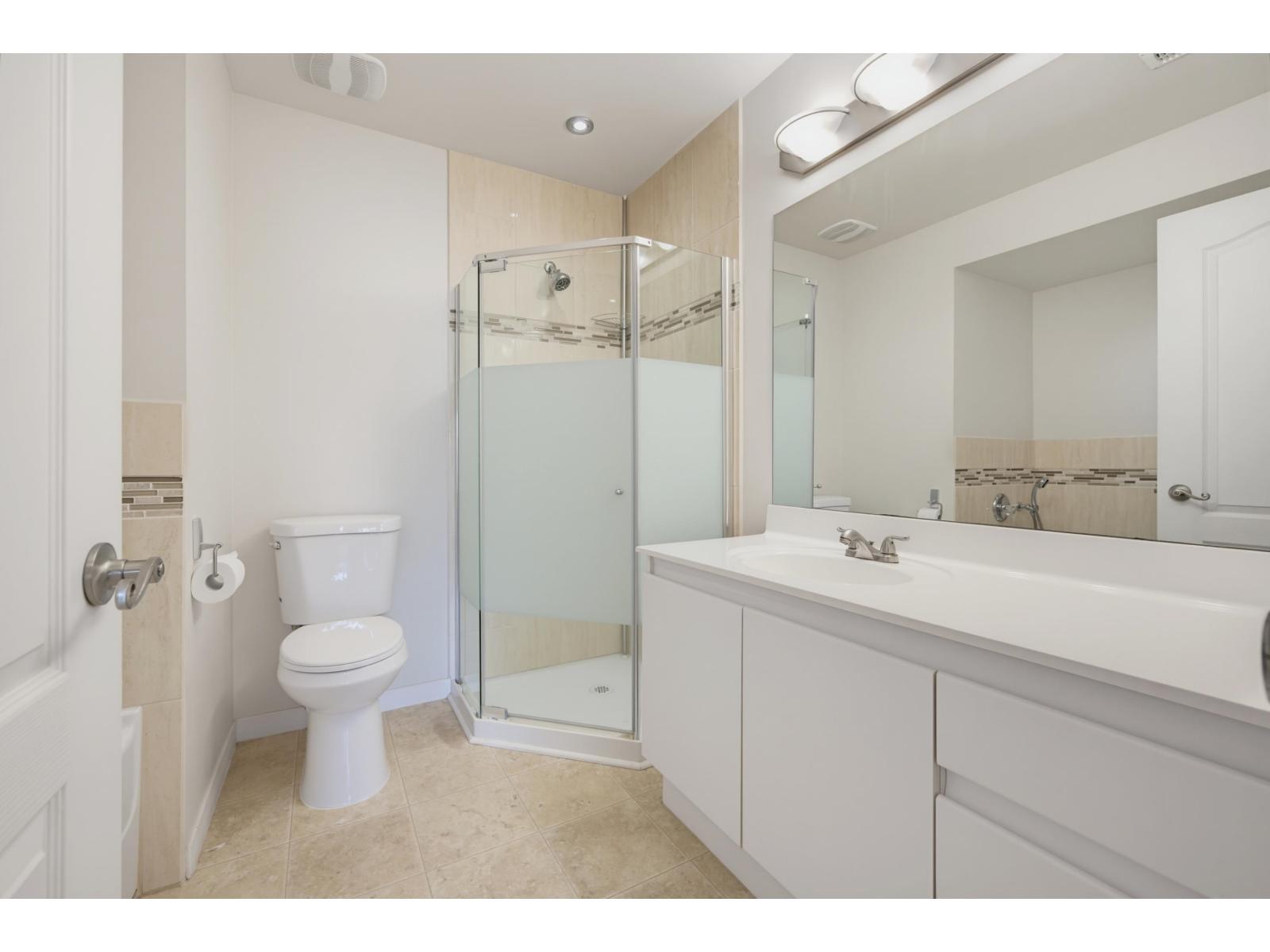 8 21928 48 Avenue Property Photo 19