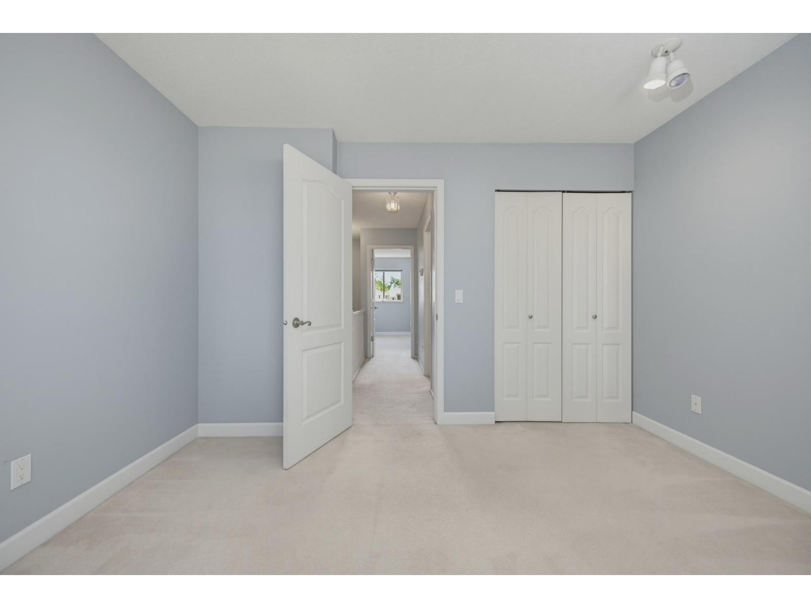 8 21928 48 Avenue Property Photo 27