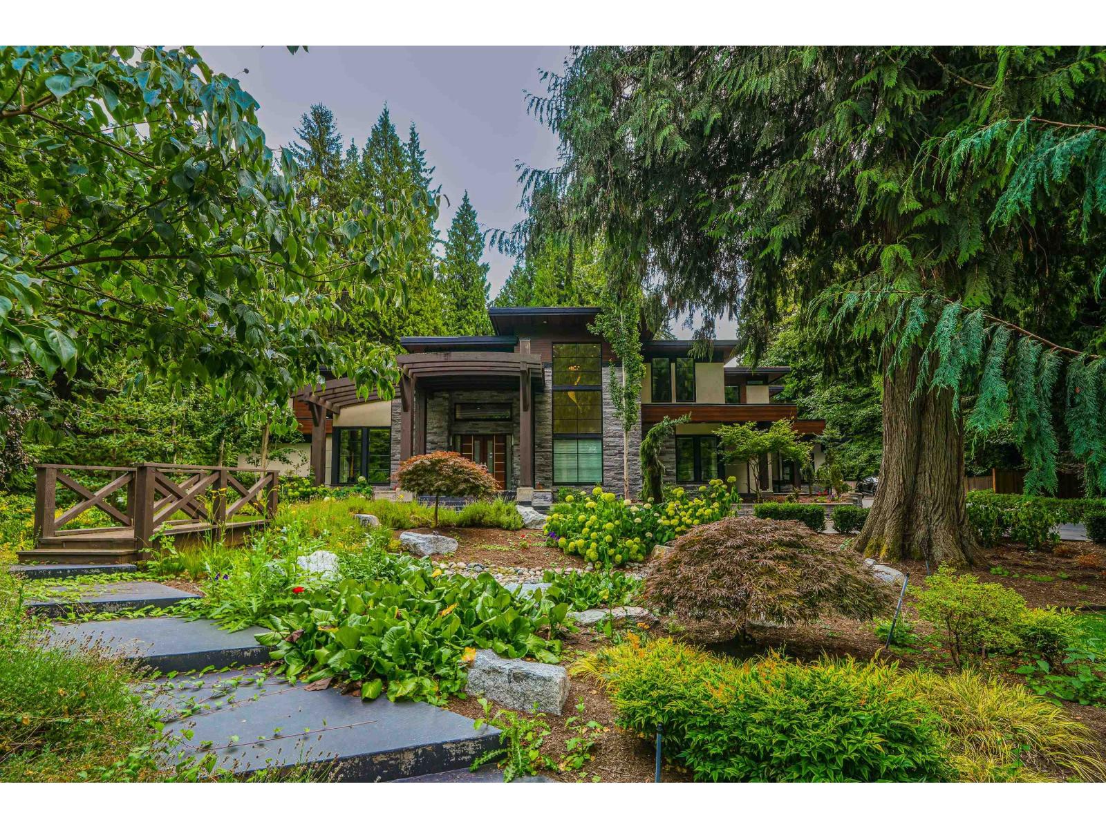 13262 Woodcrest Drive Property Photo 3