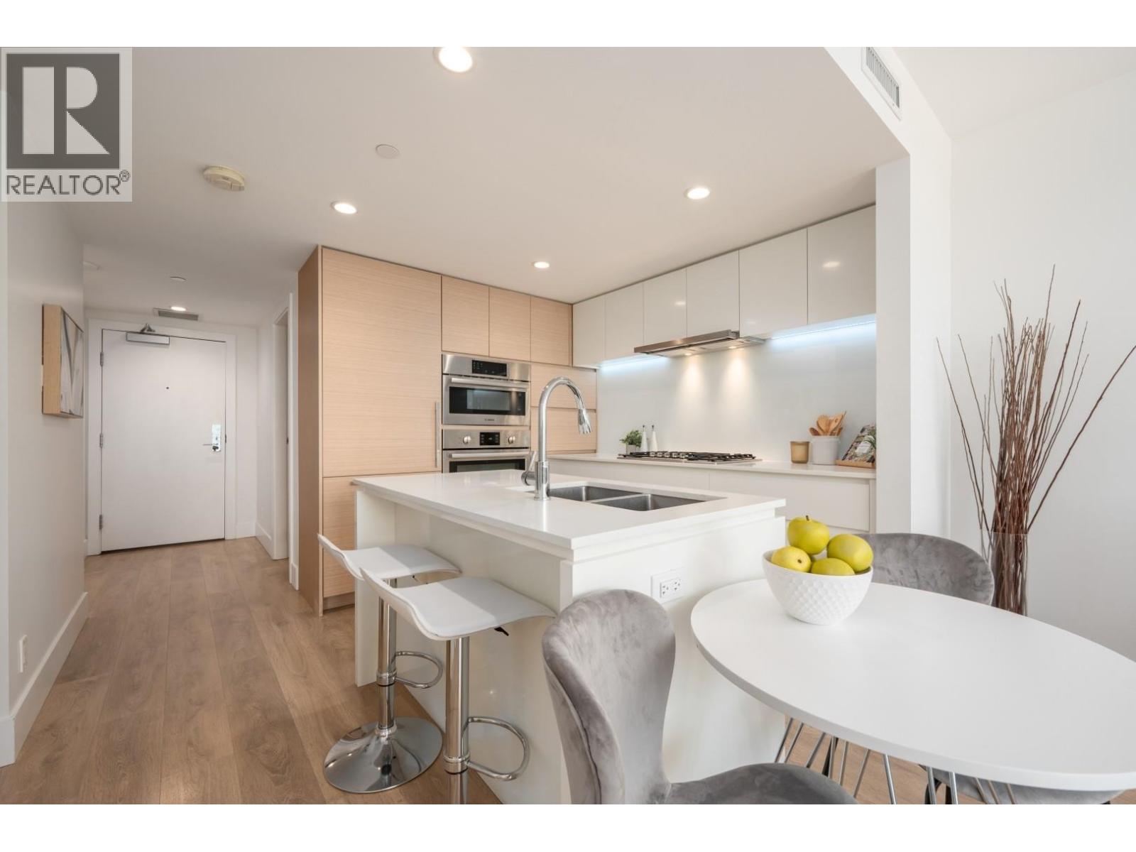 706 6900 Pearson Way Property Photo 4