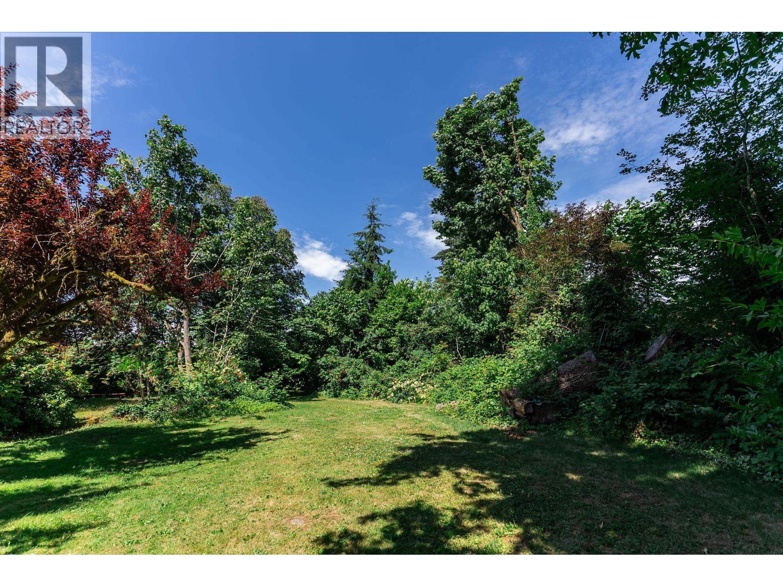 930 Selkirk Crescent Property Photo 39