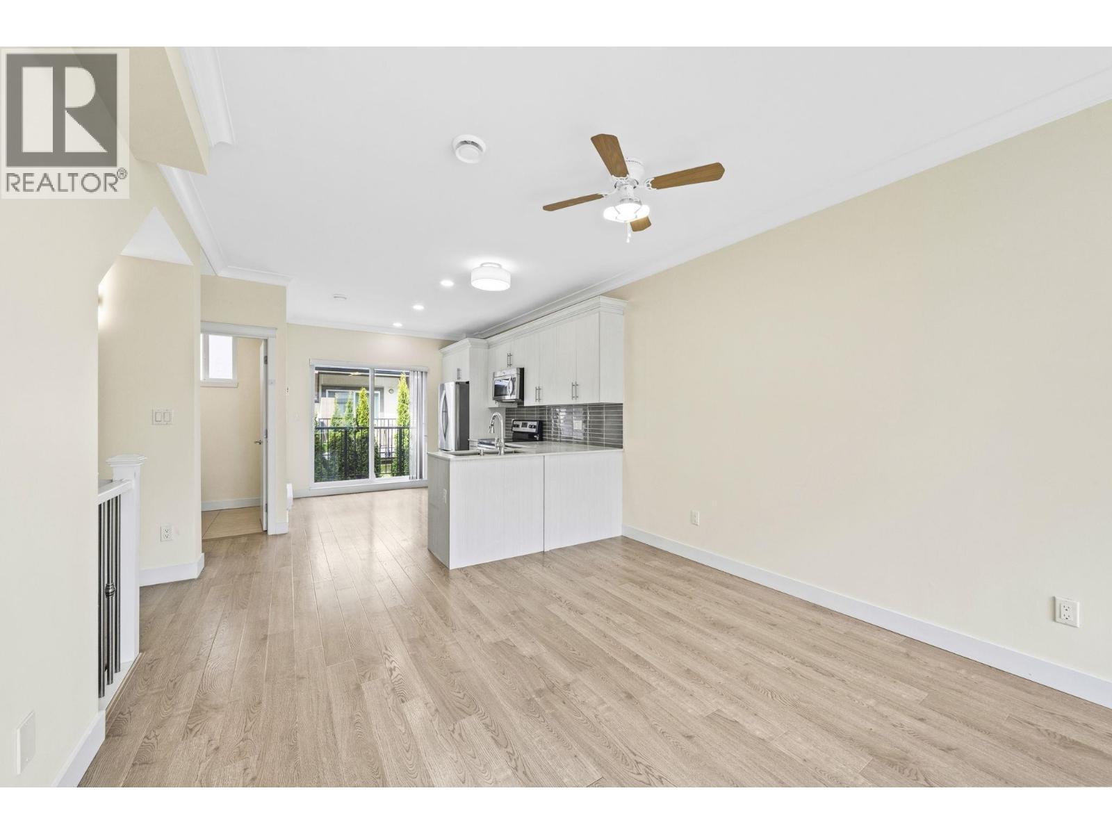 2 4191 No.4 Road Property Photo 13