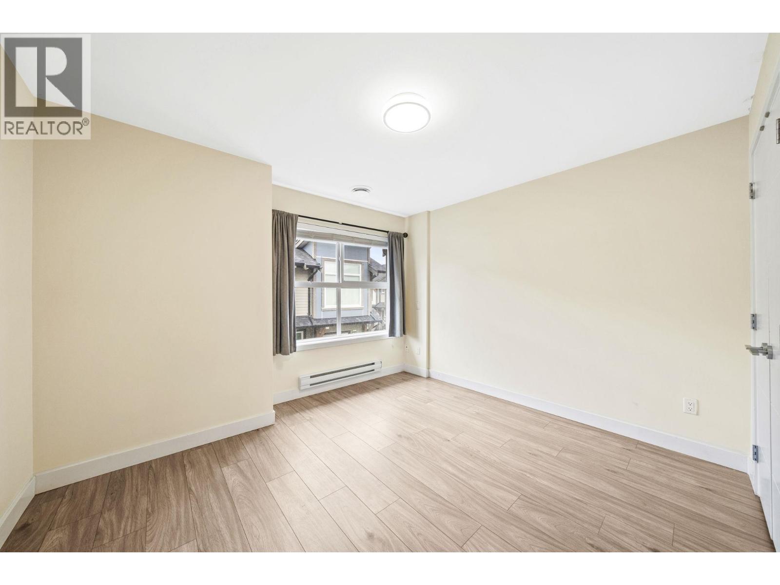 2 4191 No.4 Road Property Photo 25