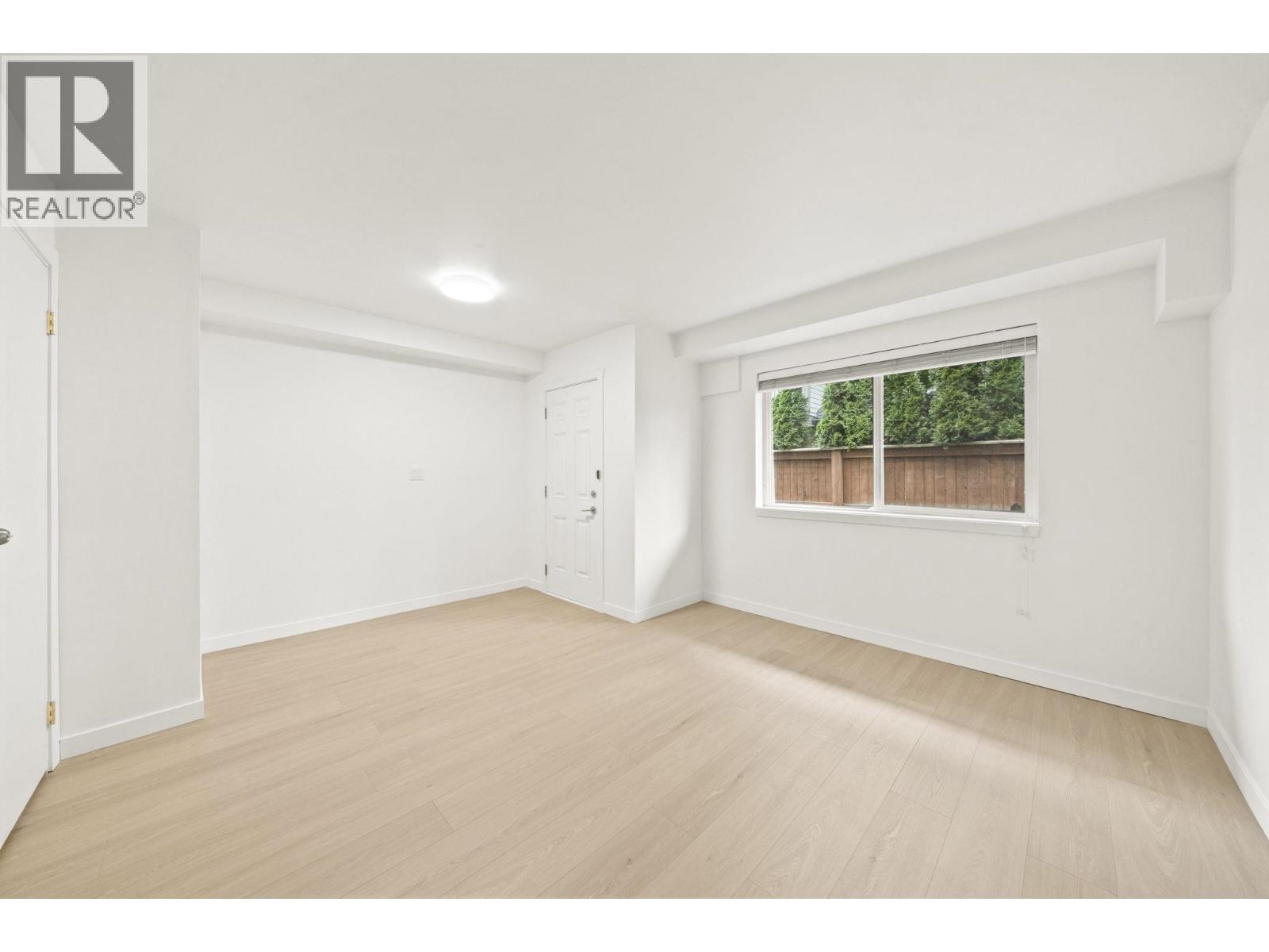 2 4191 No.4 Road Property Photo 32