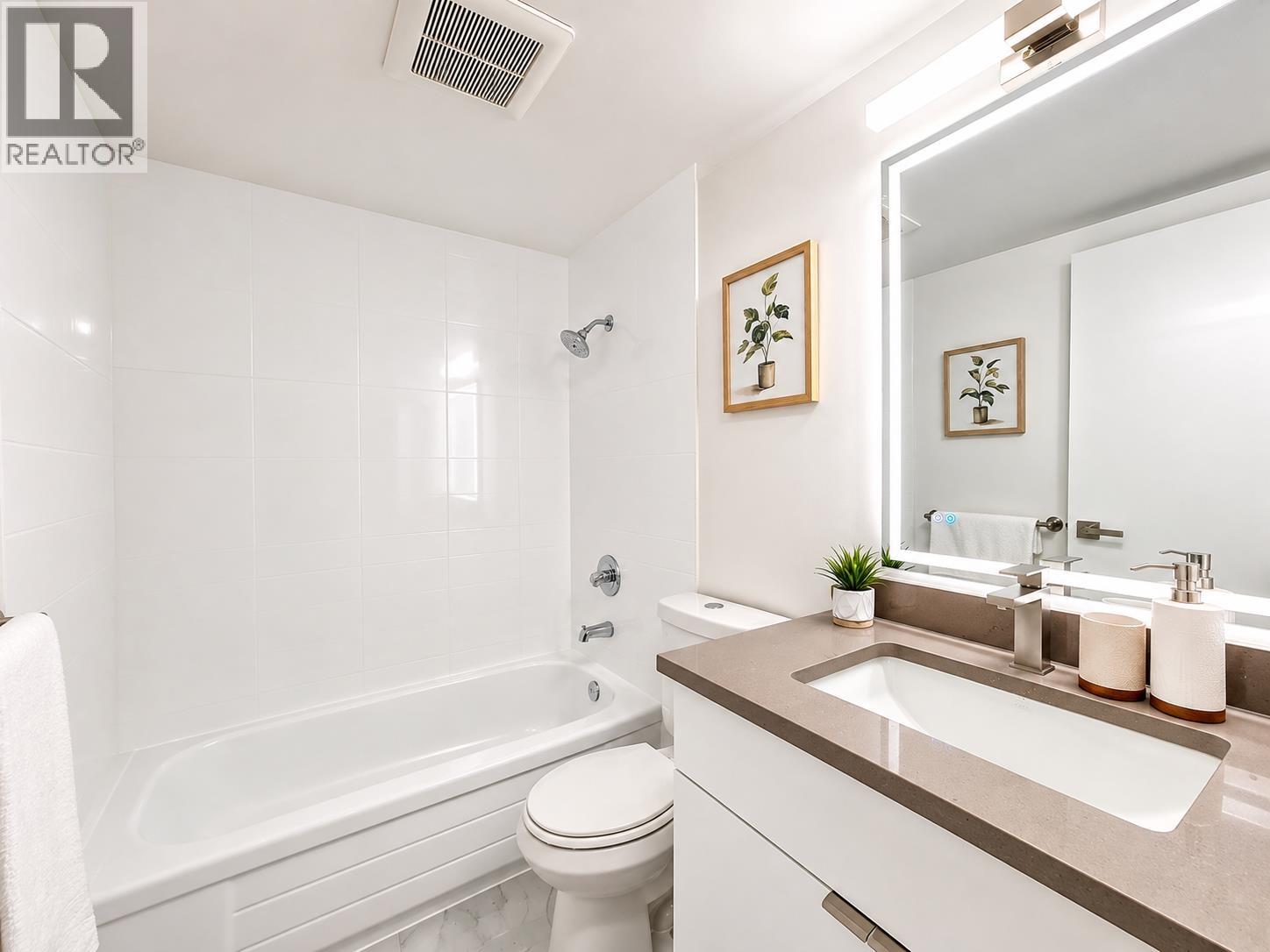 202 9128 Capella Drive Property Photo 10