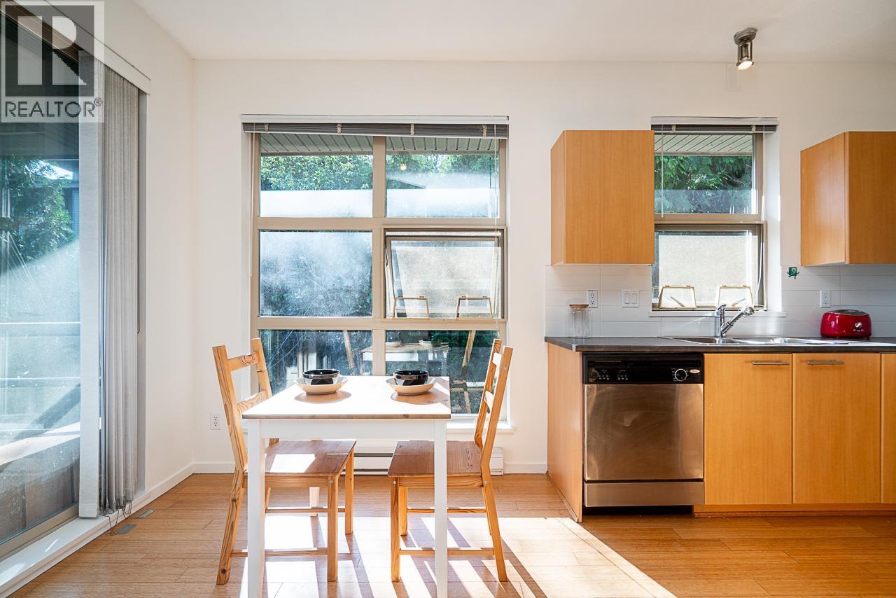 516 9319 UNIVERSITY CRESCENT Property Photo 1