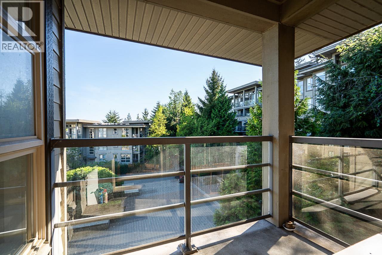 516 9319 University Crescent Property Photo 4