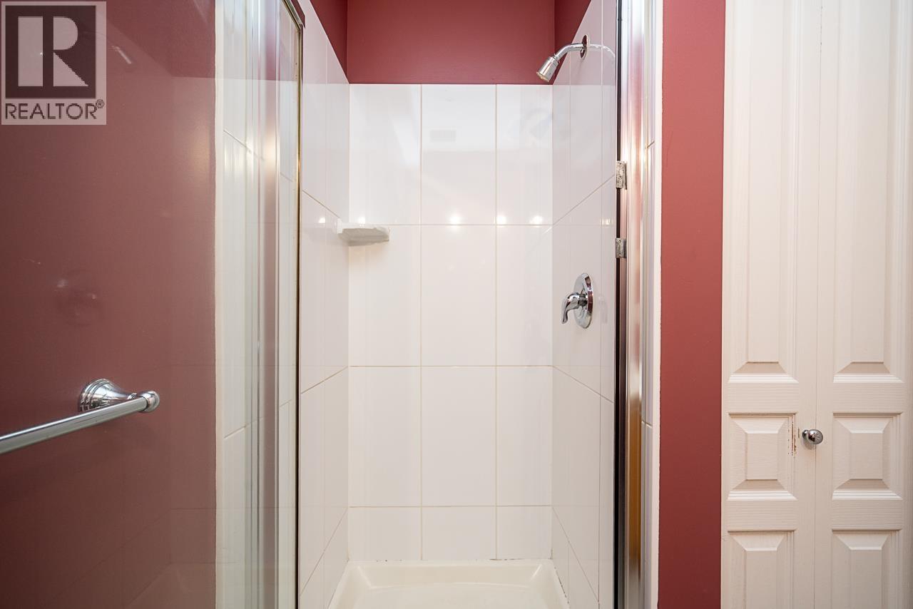 516 9319 University Crescent Property Photo 19