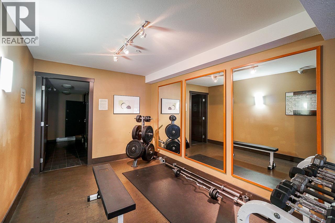 516 9319 University Crescent Property Photo 24