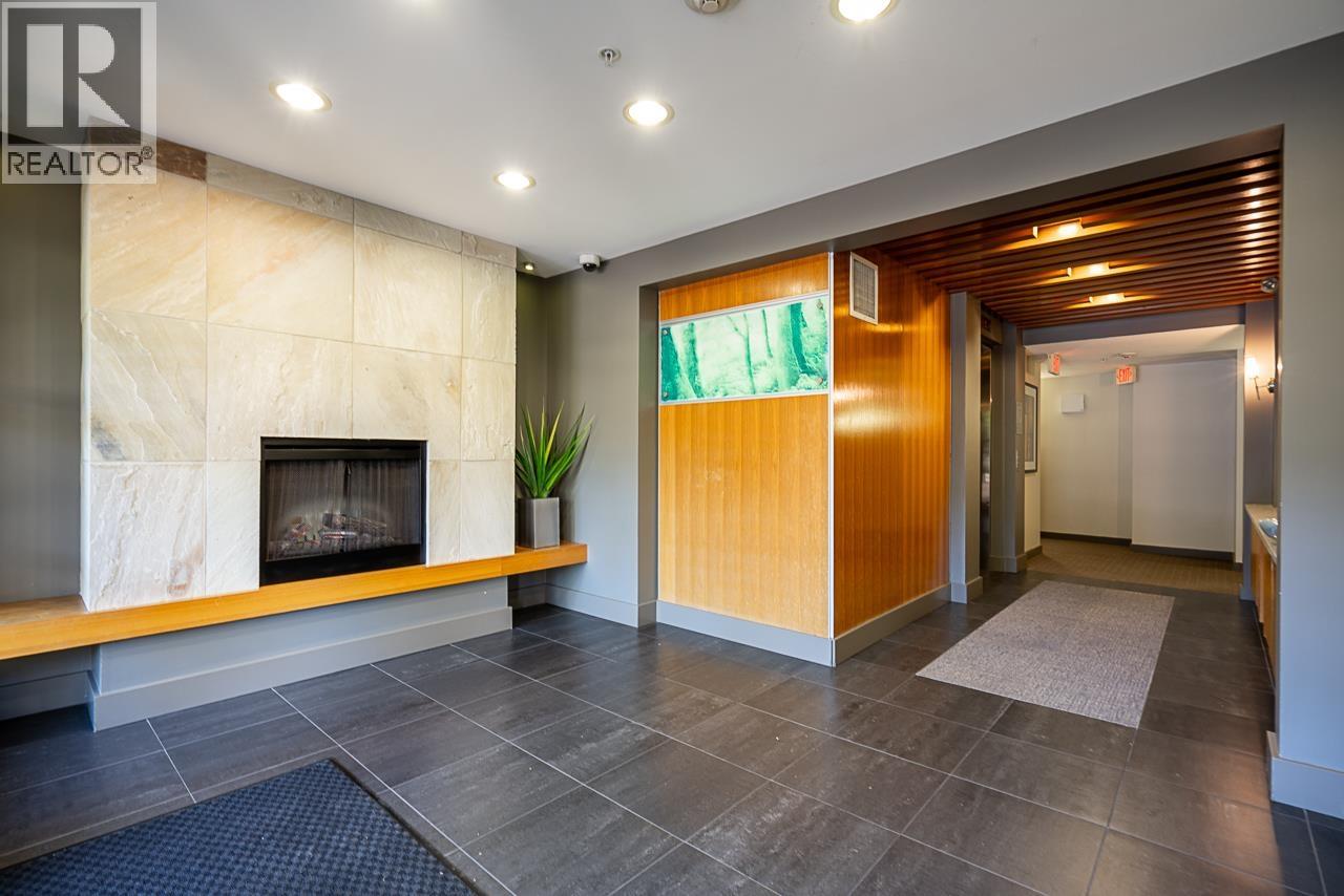516 9319 University Crescent Property Photo 27