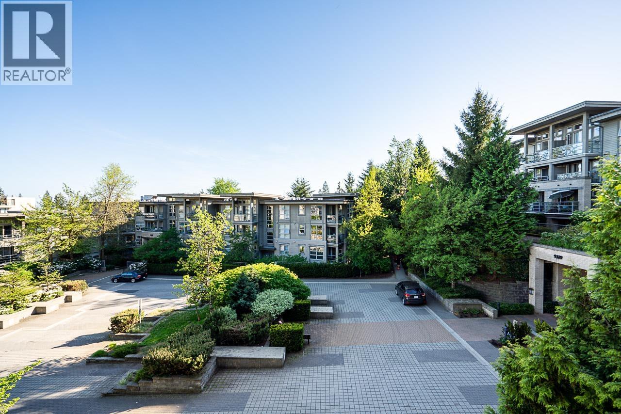 516 9319 University Crescent Property Photo 34