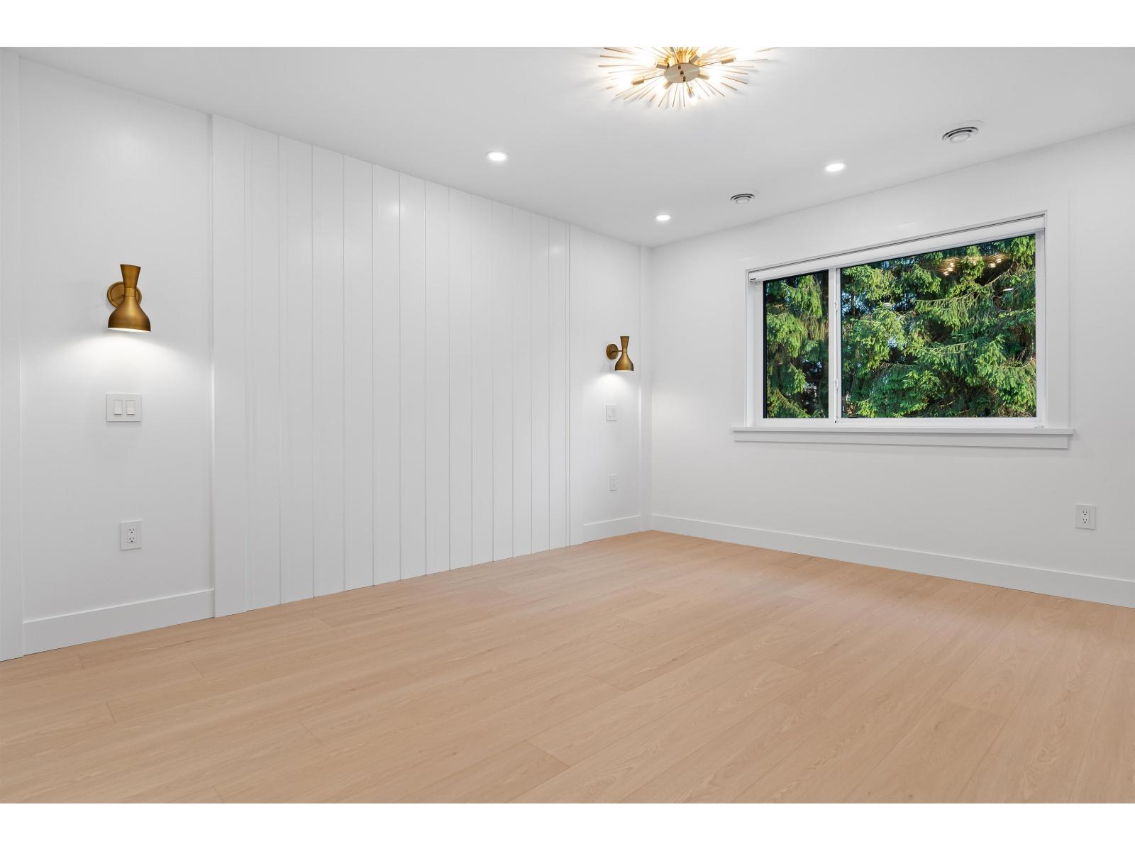 11914 78b Avenue Property Photo 18