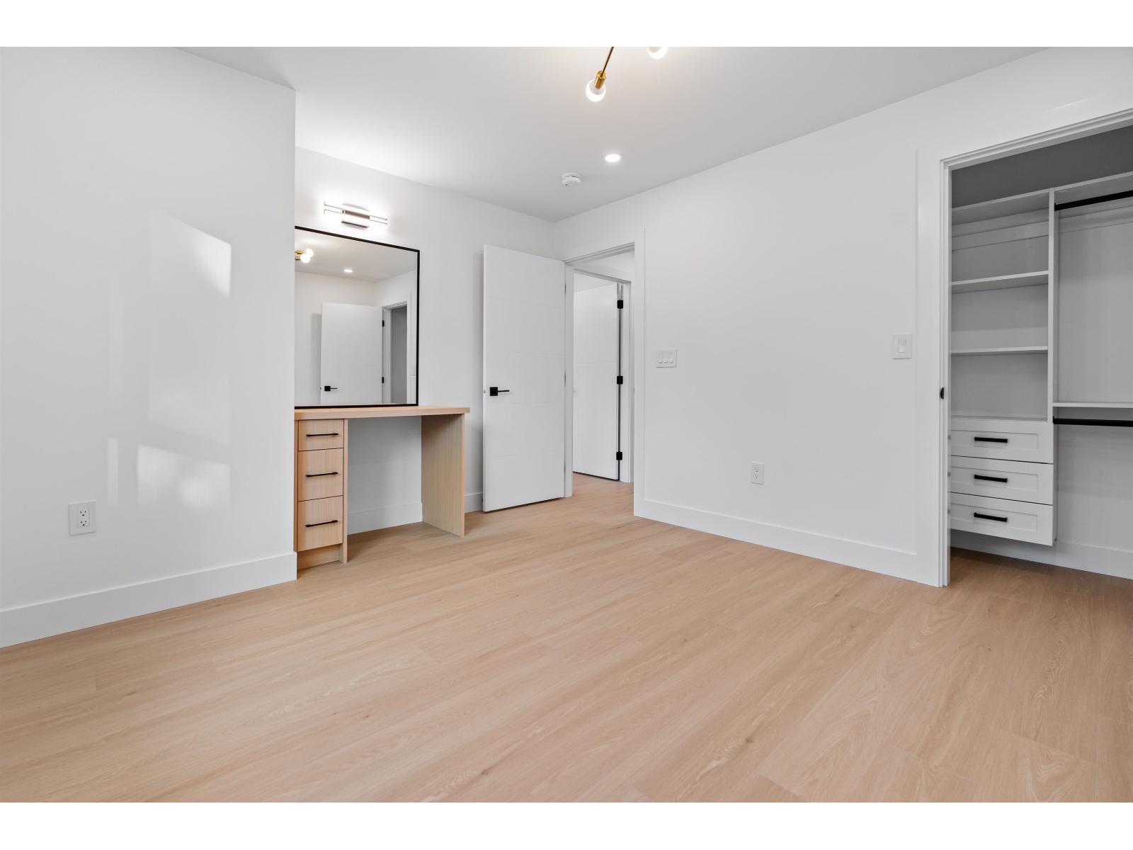 11914 78b Avenue Property Photo 24