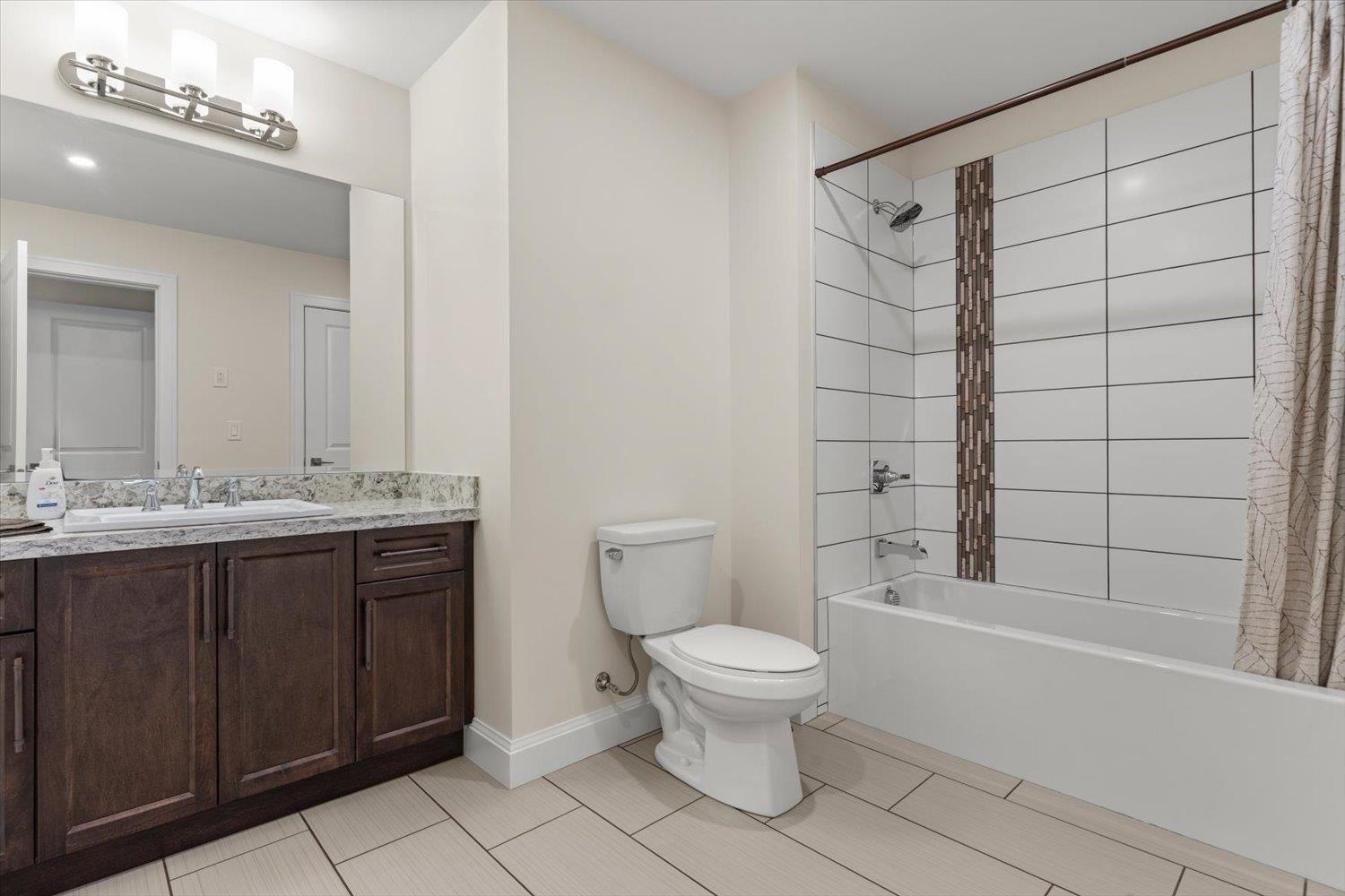 1920 Peregrine Place Property Photo 26