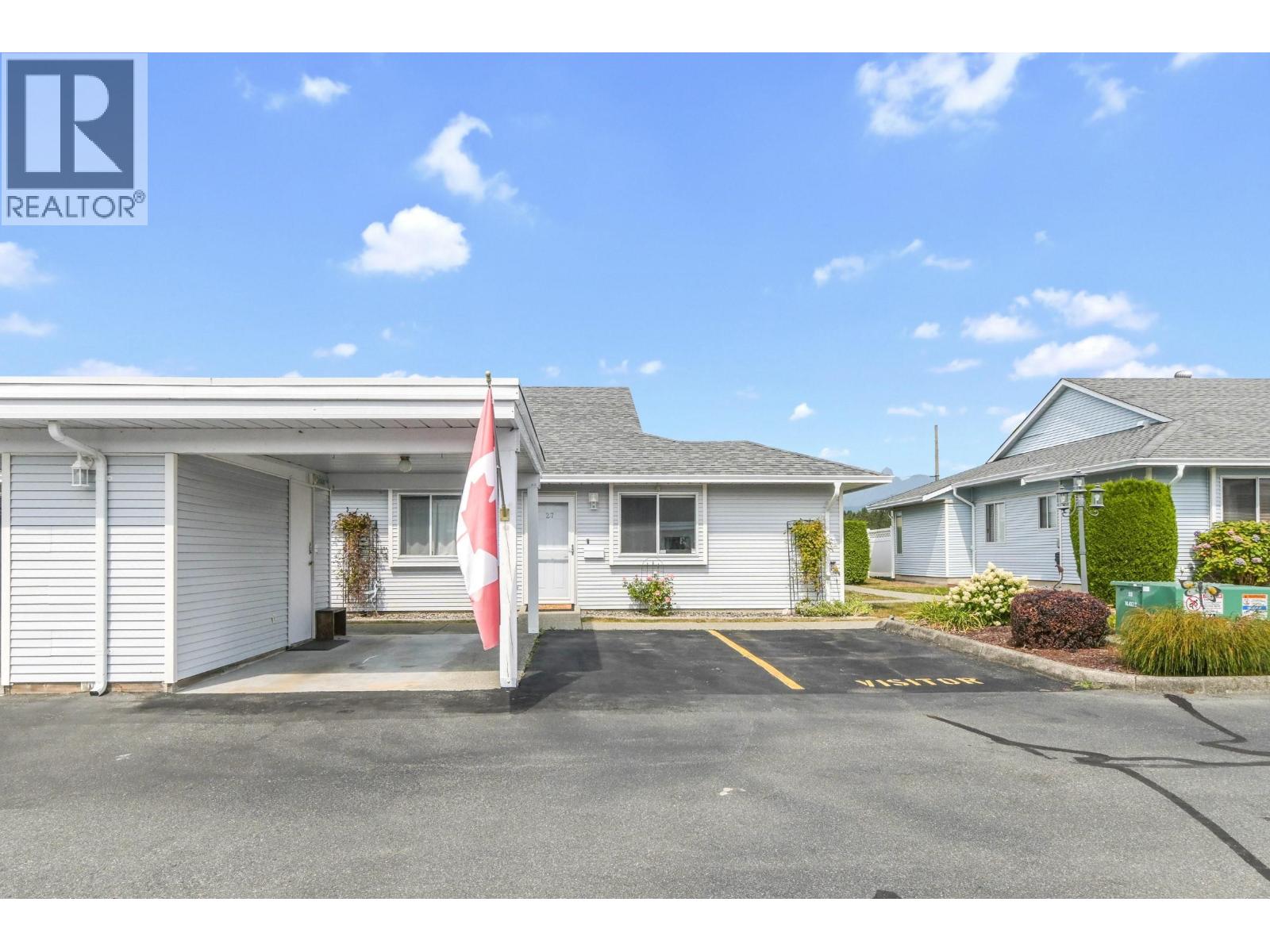 27 23580 Dewdney Trunk Road Property Photo 1