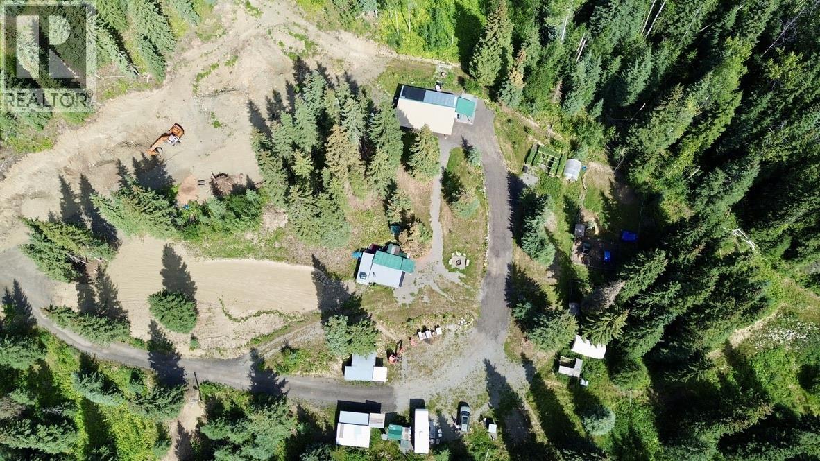 8541 Little Fort 24 Highway Property Photo 1