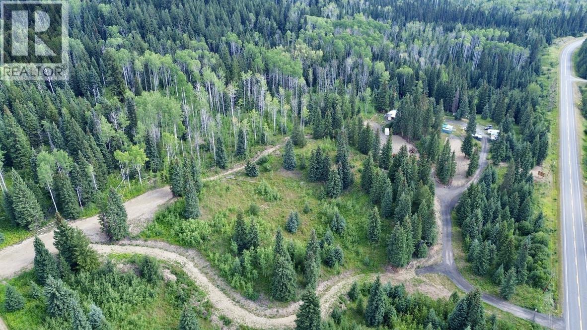 8541 Little Fort 24 Highway Property Photo 4
