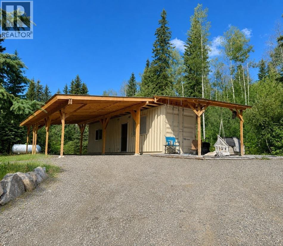 8541 Little Fort 24 Highway Property Photo 6