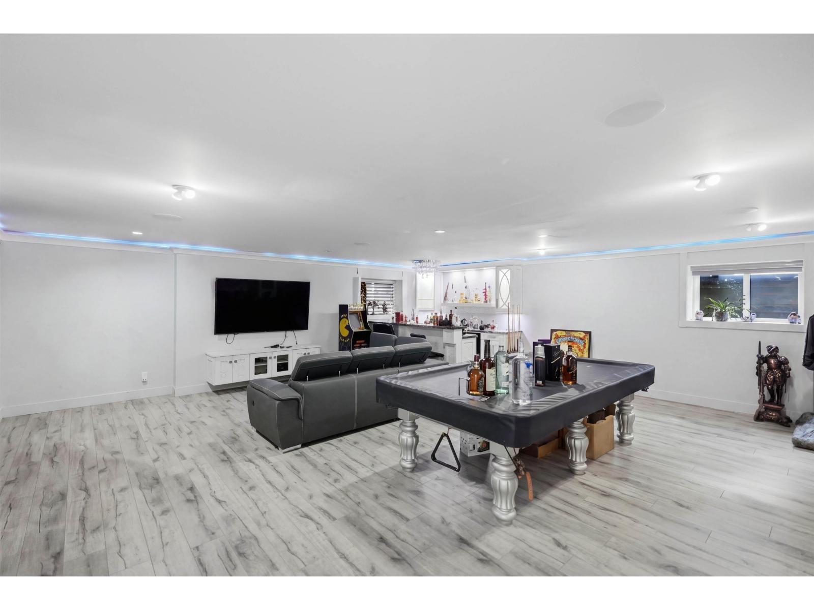 11293 64 Avenue Property Photo 35