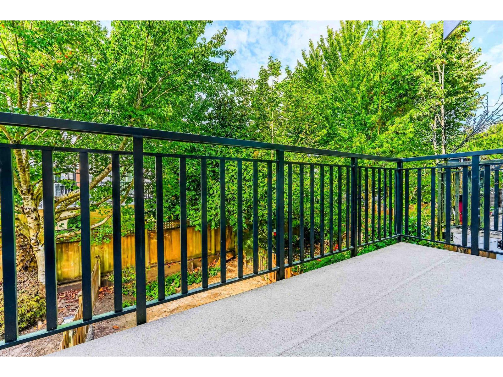 55 3009 156 Street Property Photo 13