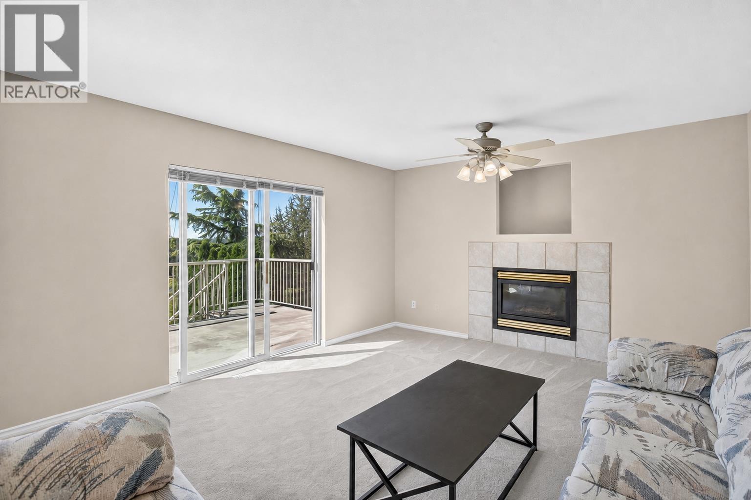 23836 Zeron Avenue Property Photo 10