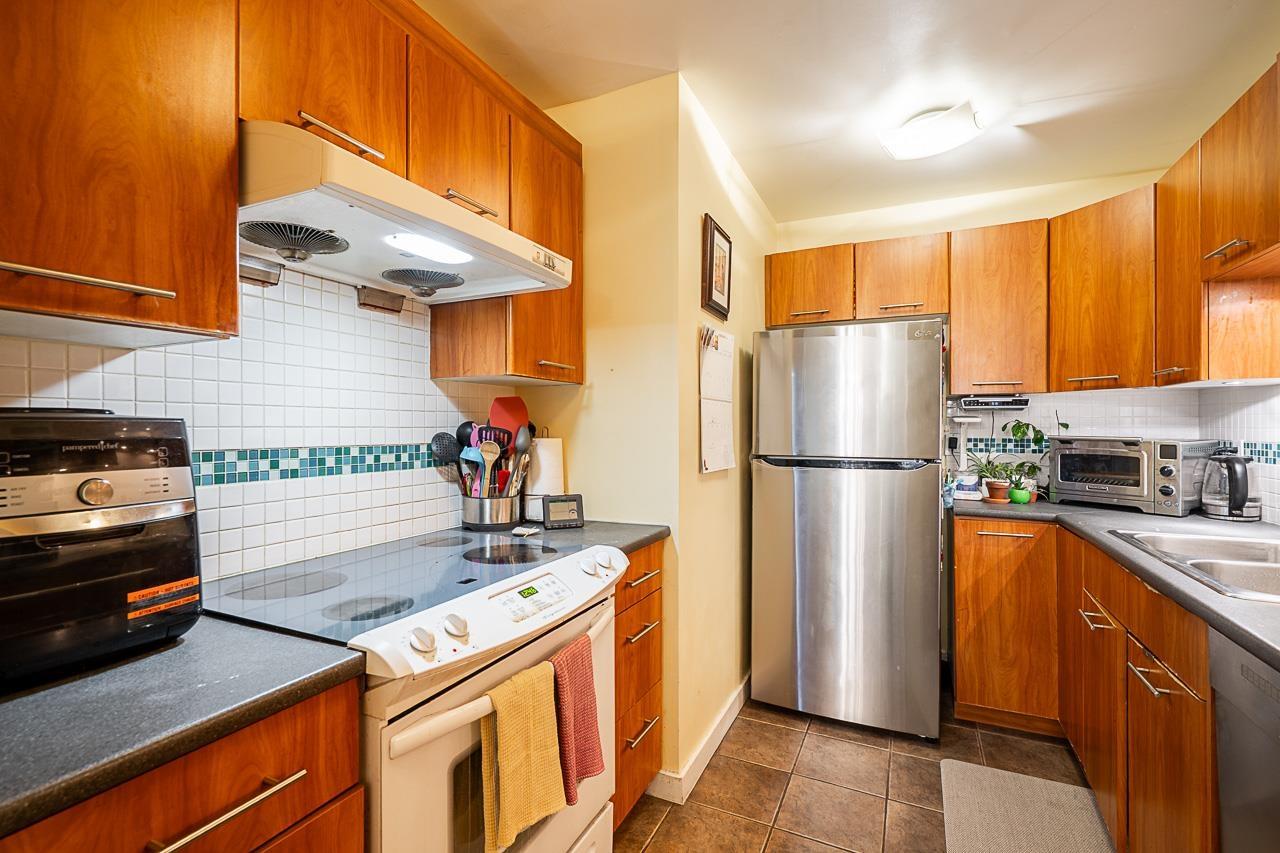 106 10644 151a Street Property Photo 9