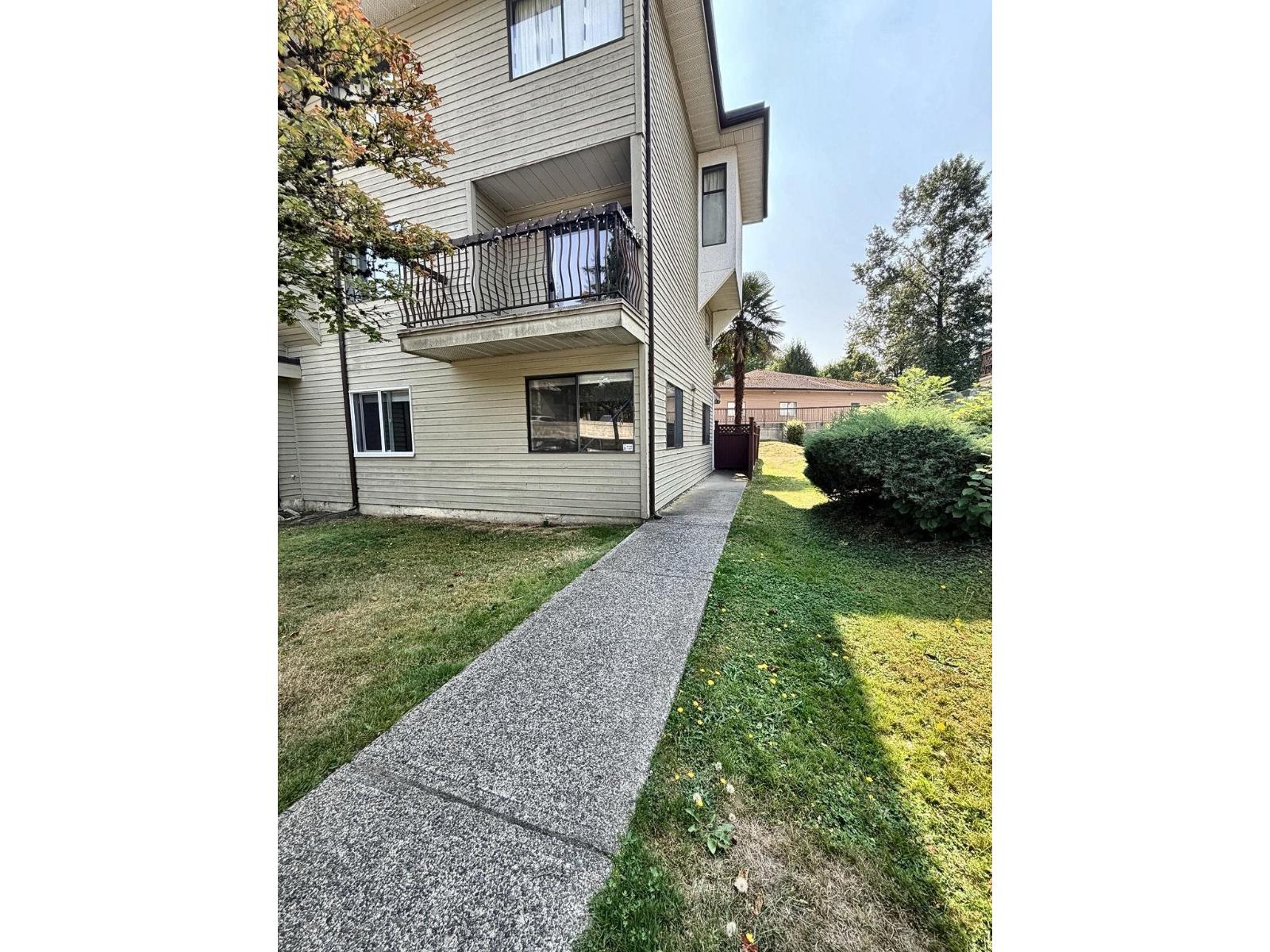101 7131 133a Street Property Photo 1