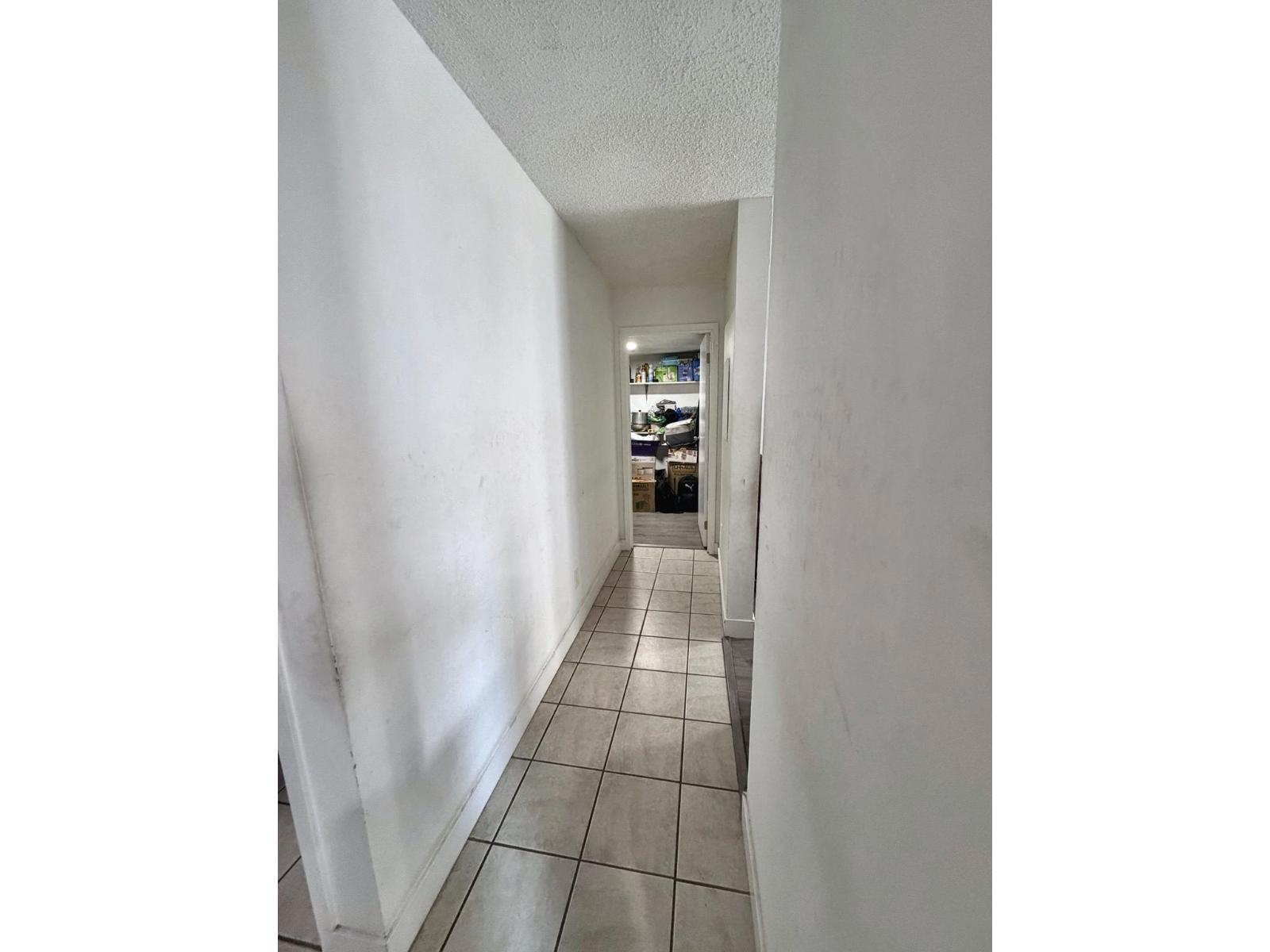 101 7131 133a Street Property Photo 5