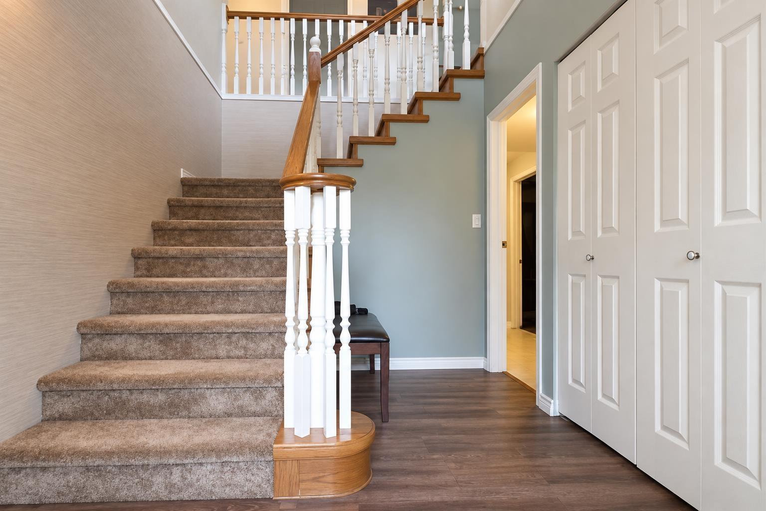 8263 Bowyer Drive Property Photo 12