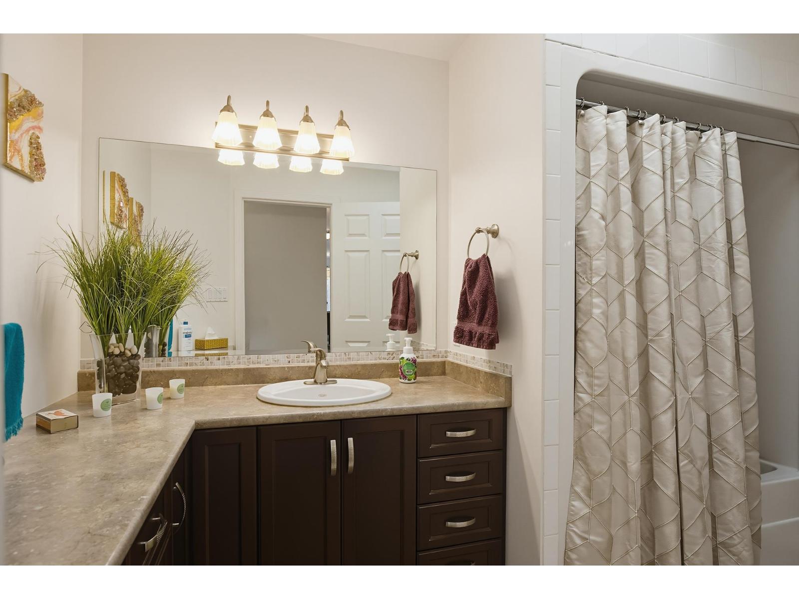 8263 Bowyer Drive Property Photo 26