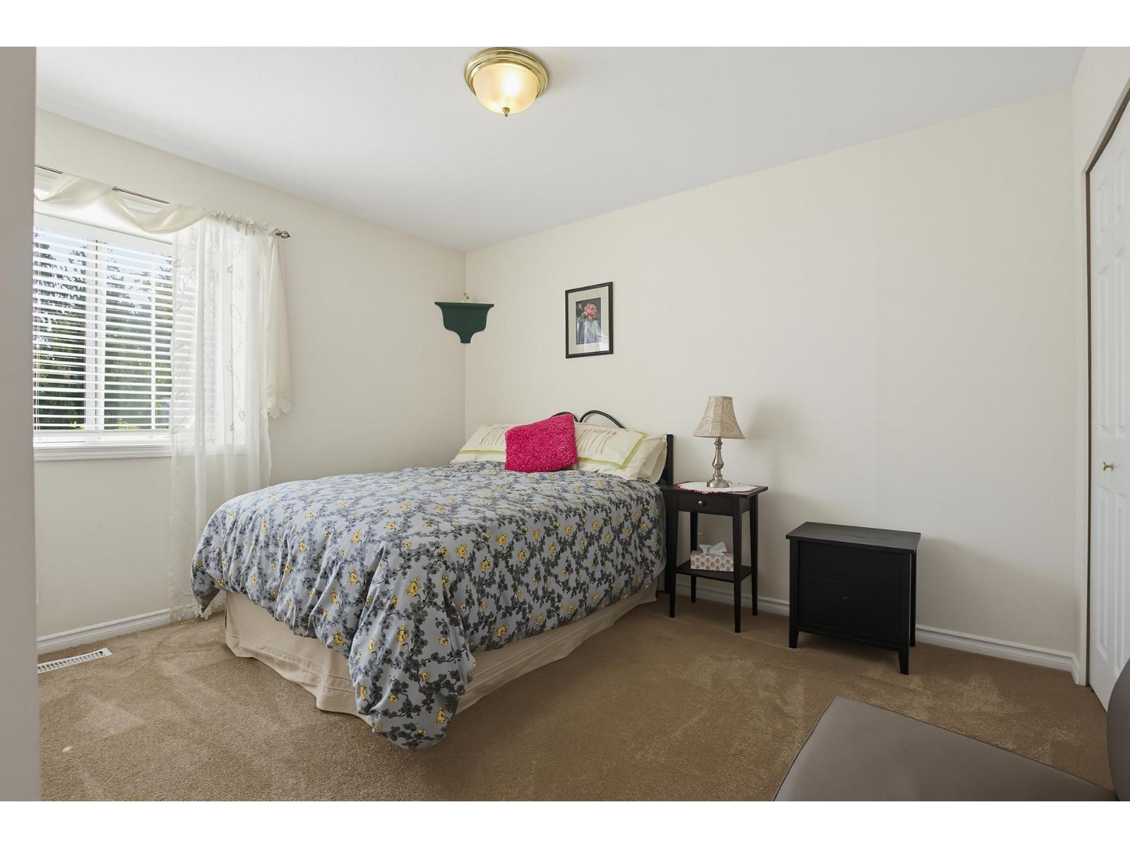 8263 Bowyer Drive Property Photo 28