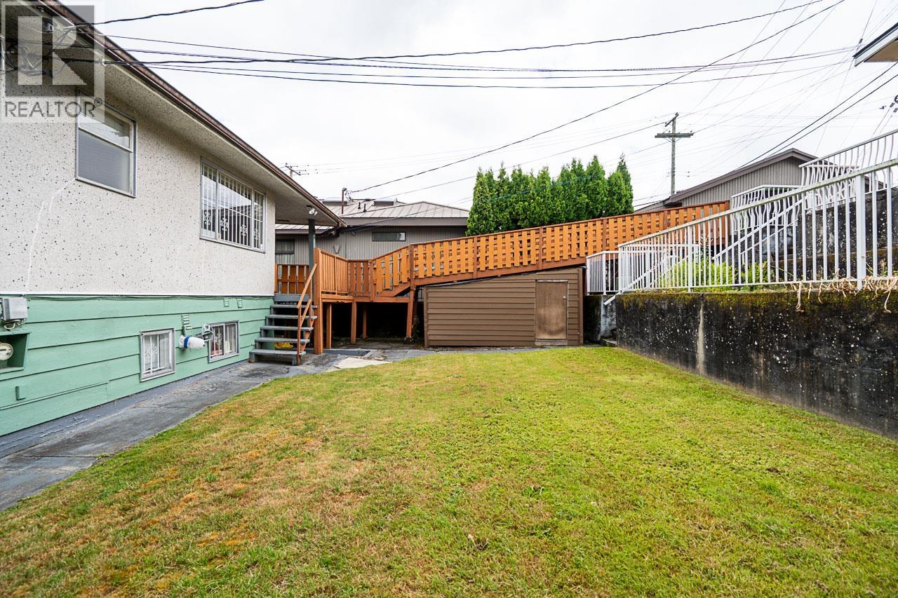 5326 Fleming Street Property Photo 21