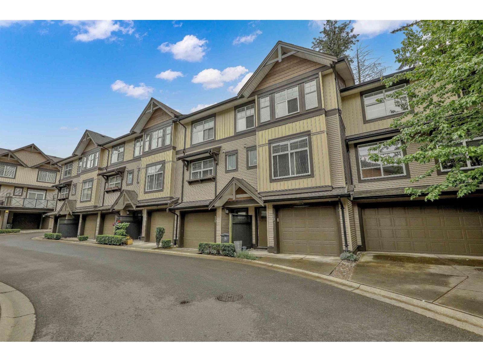 49 6123 138 STREET Property Photo 1