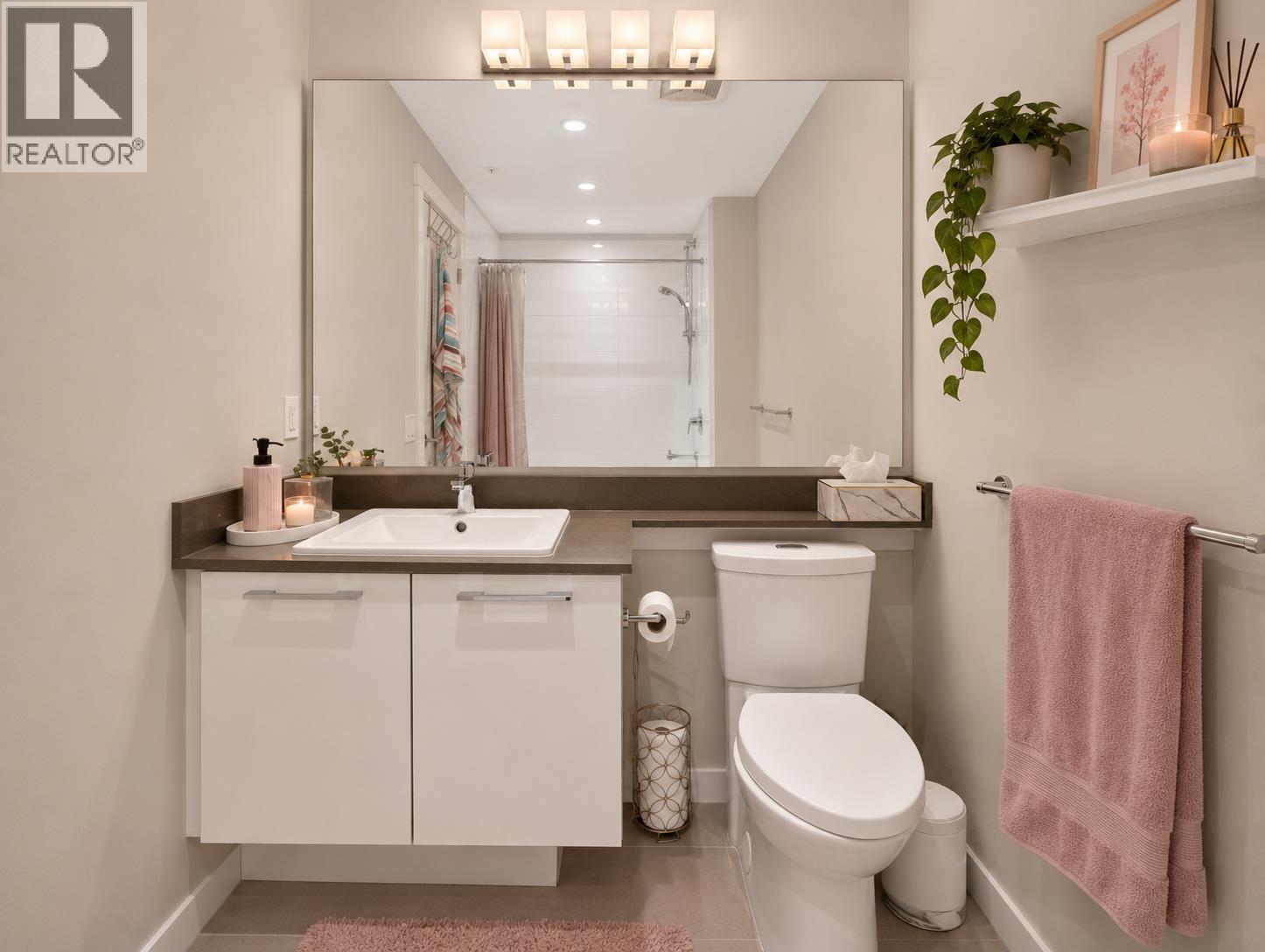 205 2663 Library Lane Property Photo 18